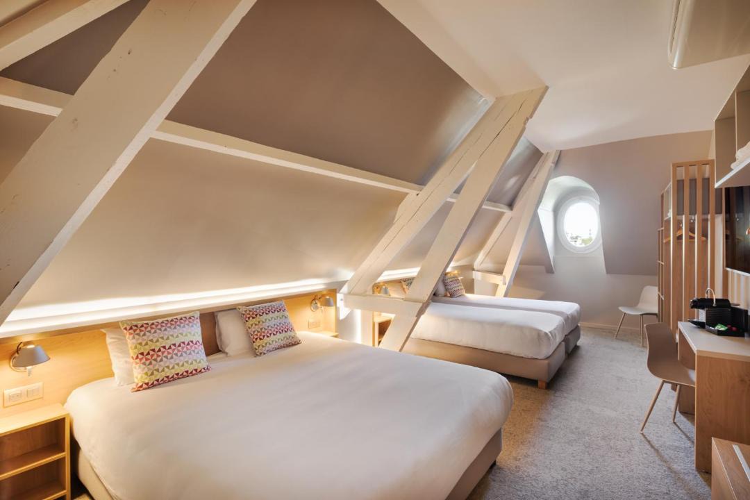 Photo of Bedroom in Caen City Centre