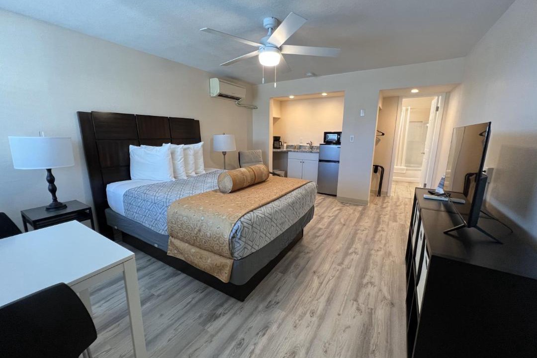Photo of Bedroom in Treasure Island