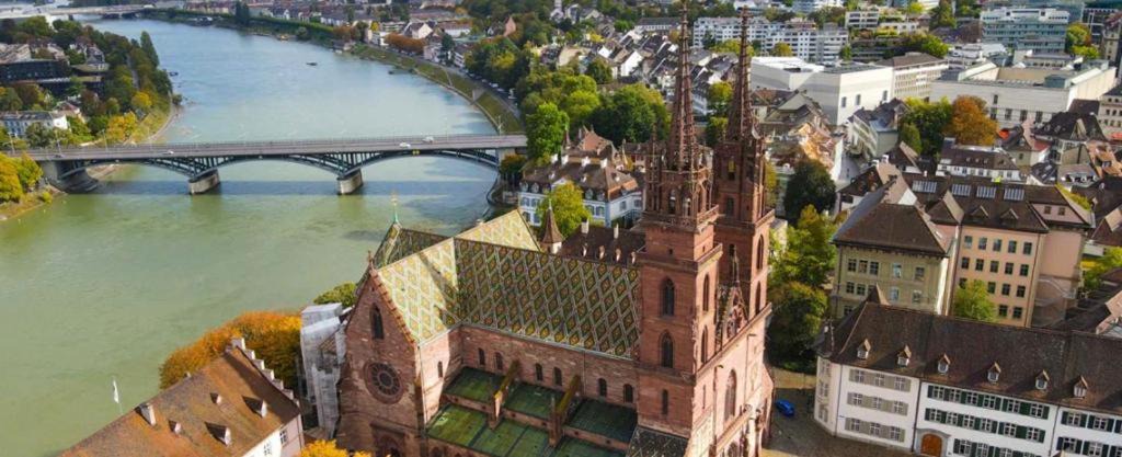 Photo of Others in Matthaus