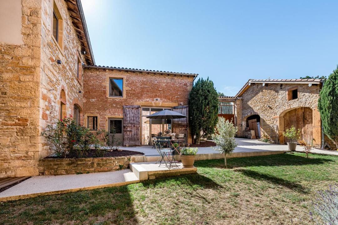 Photo of Others in Lachassagne