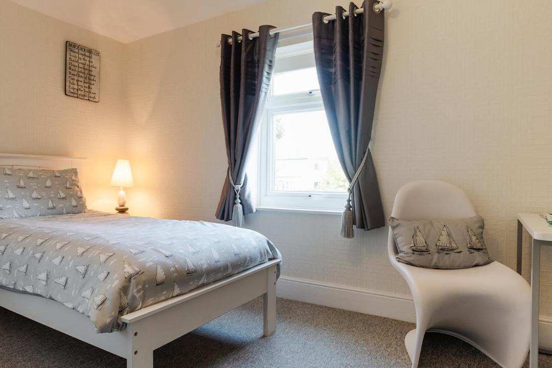 Photo of Others in Sandown