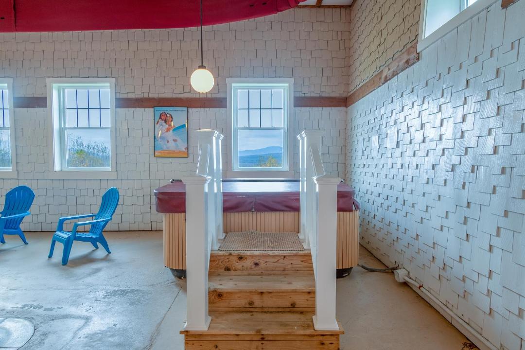 Photo of Others in Jackman