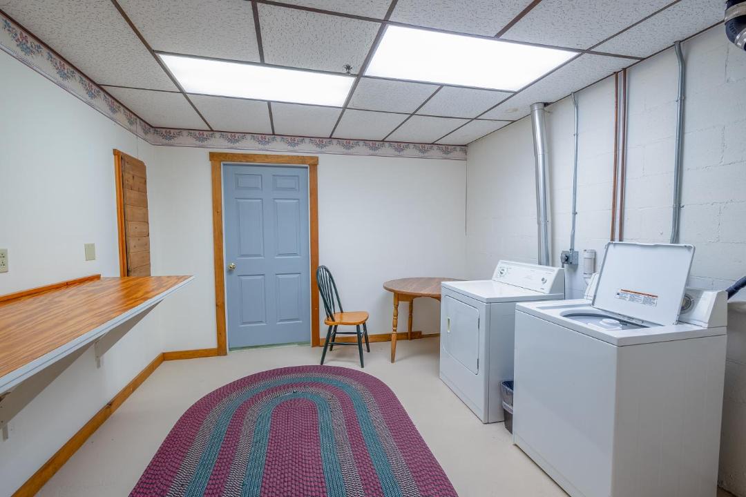 Photo of Others in Jackman