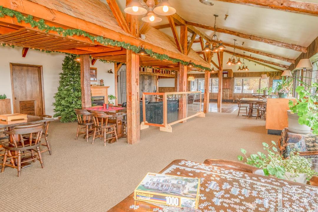 Photo of Others in Jackman