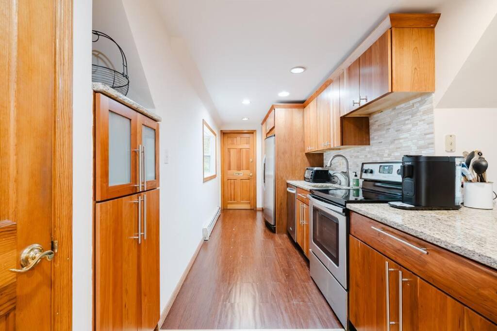 Photo of Kitchen in Glen Head