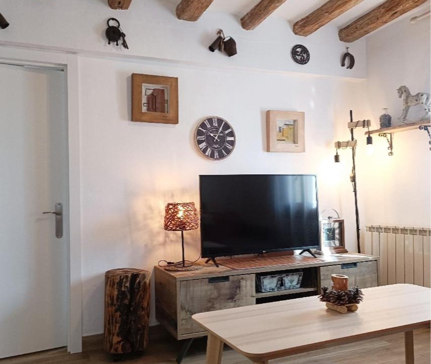 Photo of Livingroom in Campdevanol