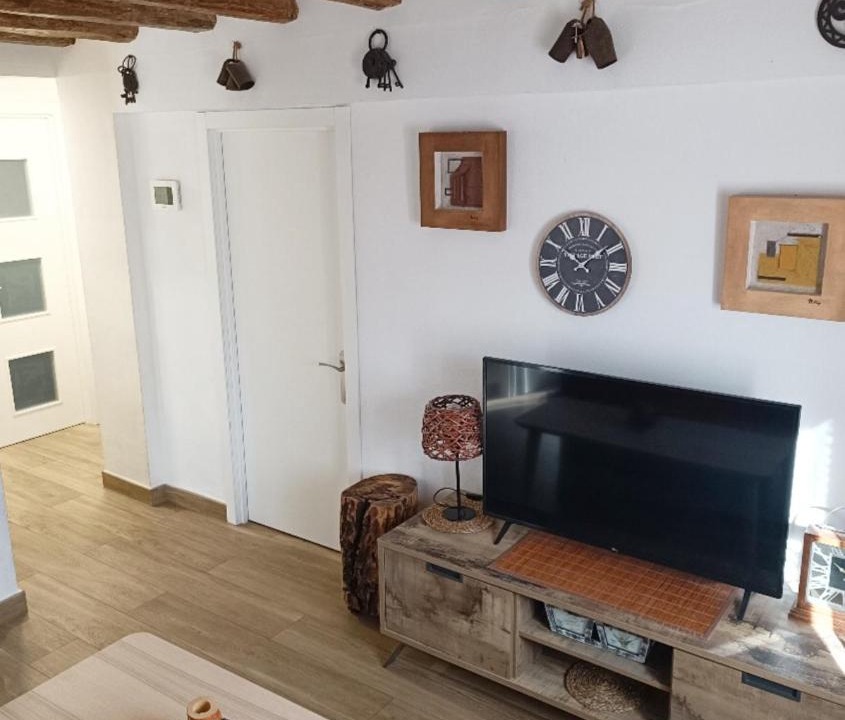 Photo of Livingroom in Campdevanol