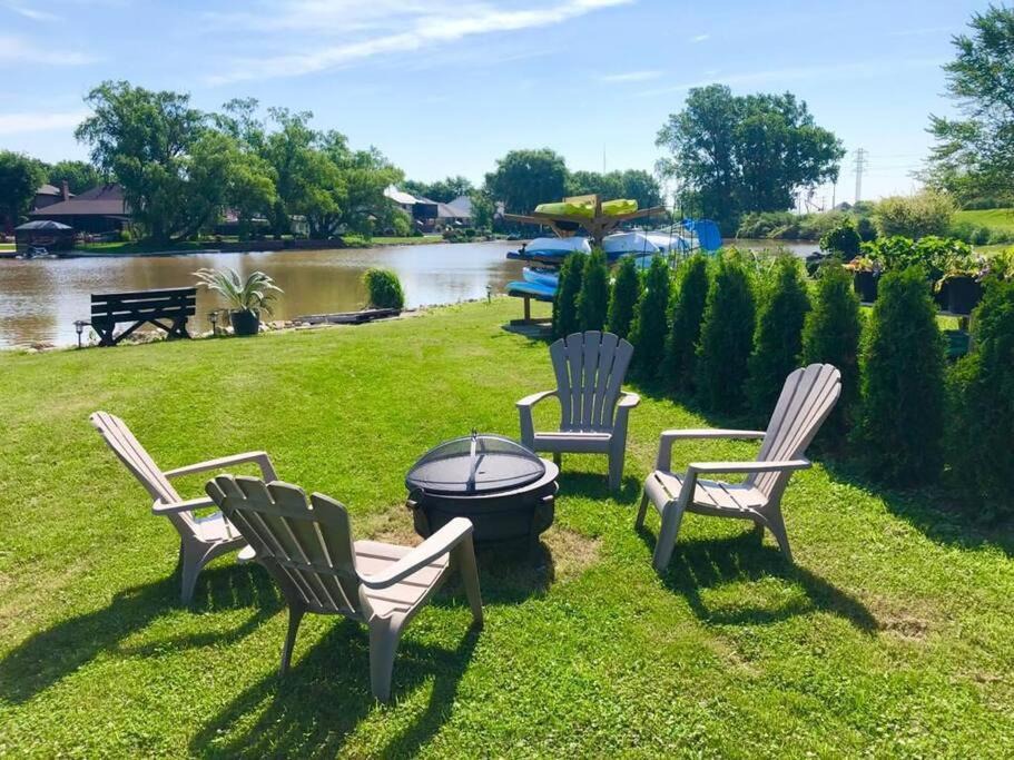 Photo of Others in Belle River