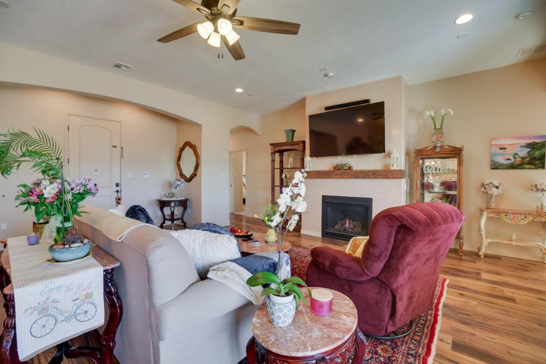 Photo of Livingroom in Rio Rancho