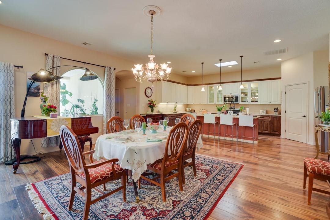 Photo of Livingroom in Rio Rancho