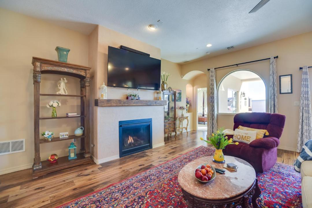 Photo of Livingroom in Rio Rancho