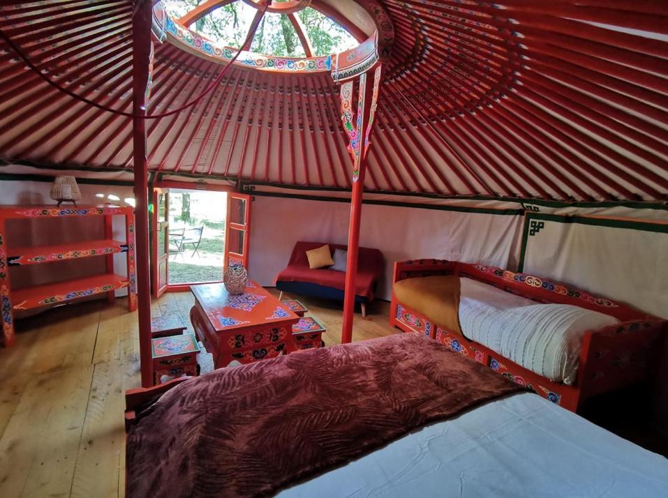 Photo of Others in Mesland