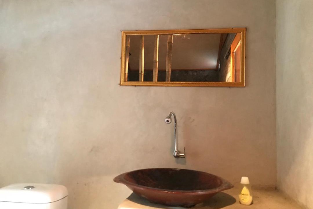 Photo of Bathroom in Kecamatan Montong Gading