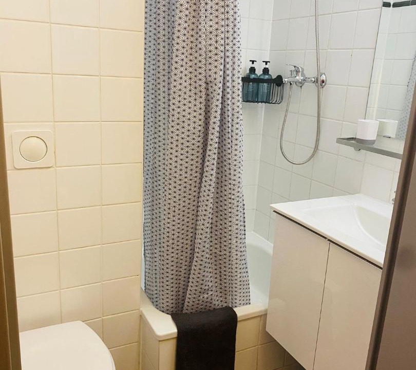 Photo of Bathroom in Gambetta