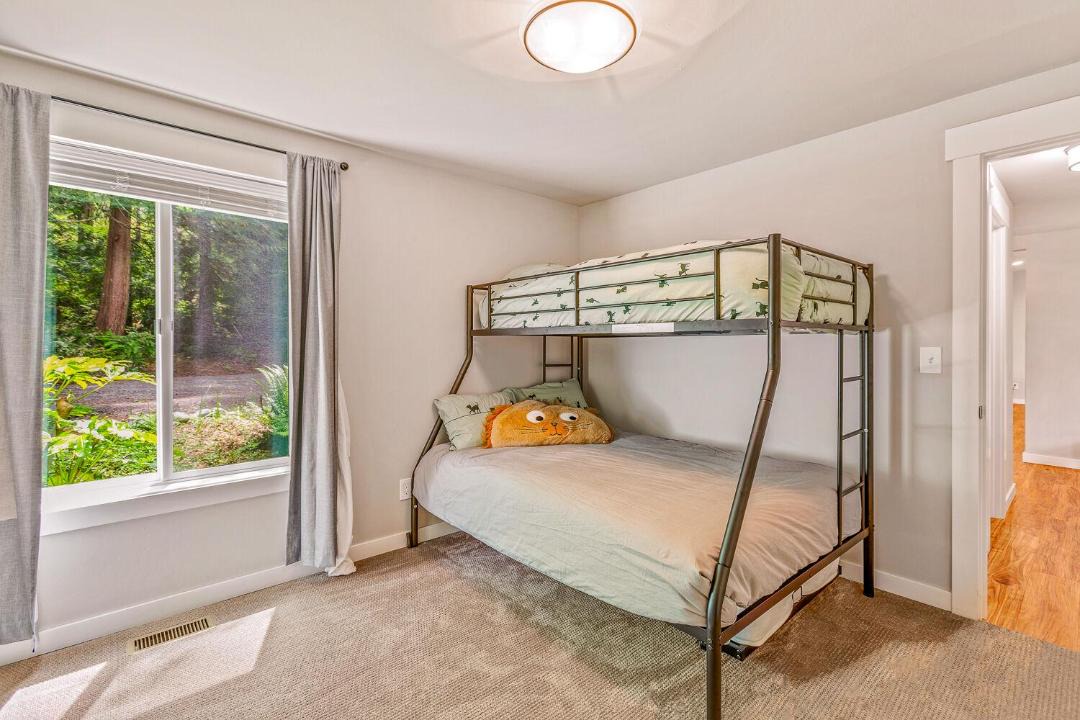 Photo of Others in Longbranch