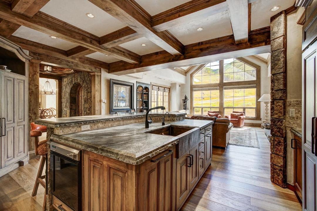 Photo of Kitchen in Golden Peak