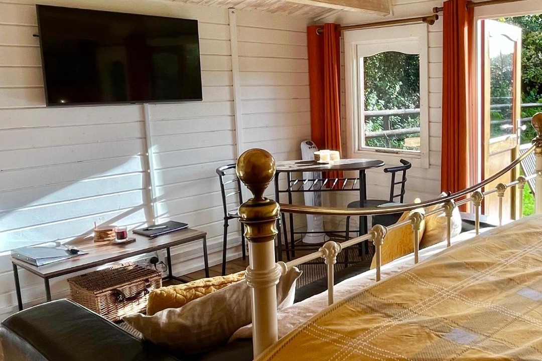 Photo of Others in Holworth