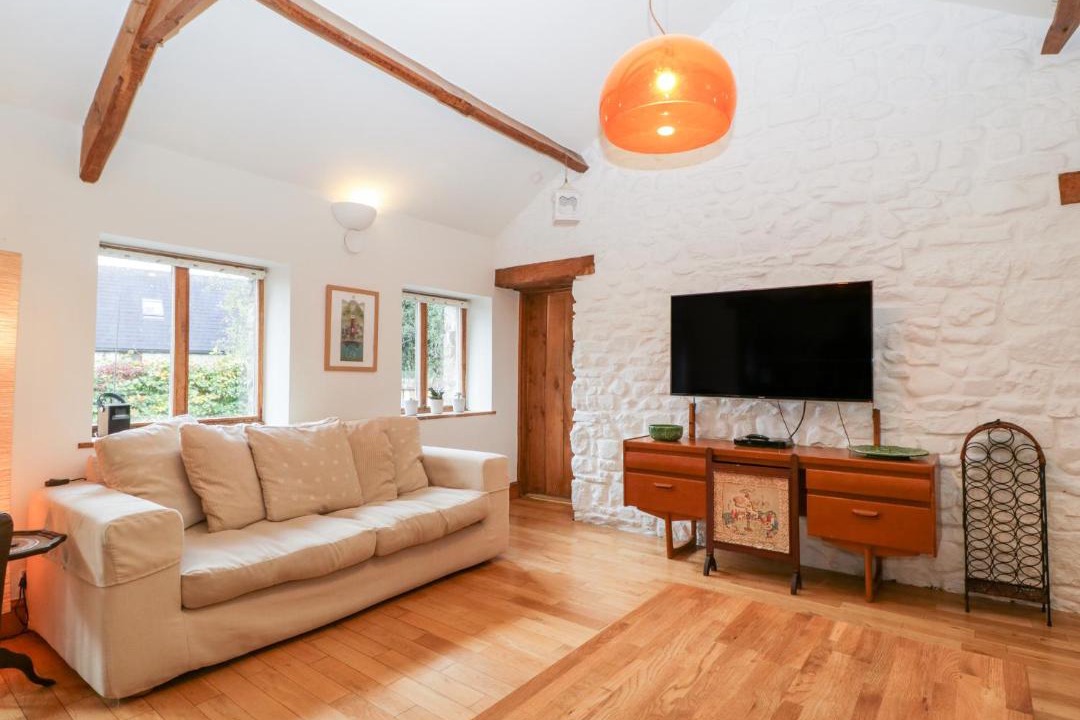 Photo of Others in Kemeys Commander