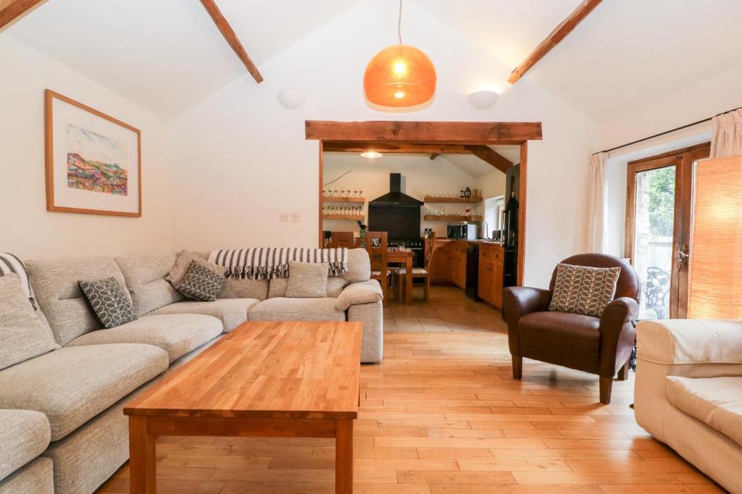 Photo of Others in Kemeys Commander