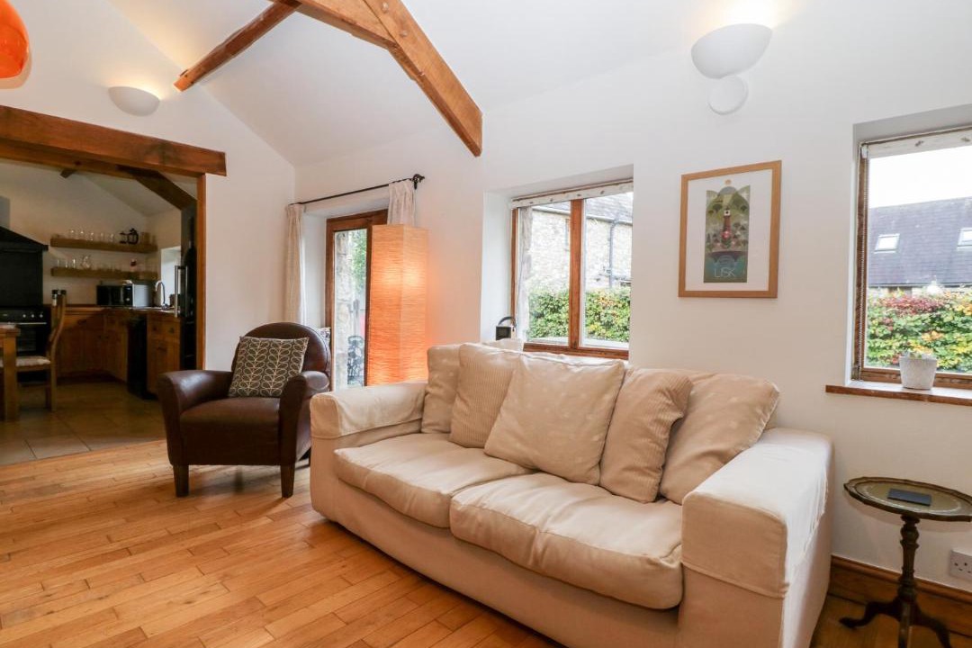 Photo of Others in Kemeys Commander