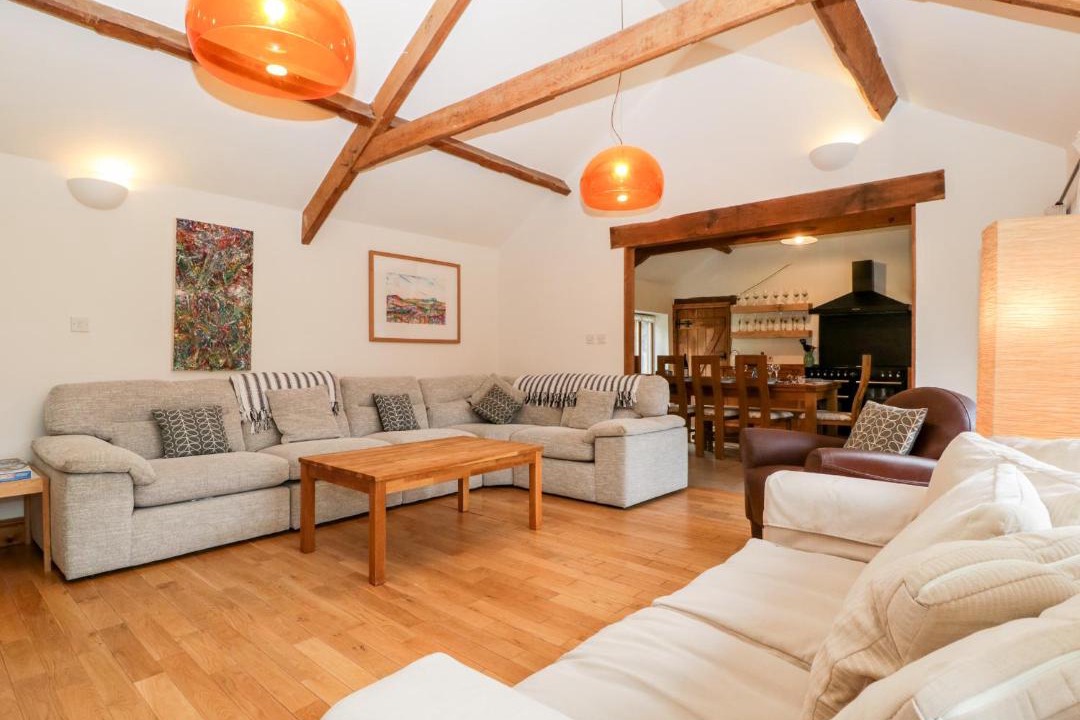 Photo of Others in Kemeys Commander