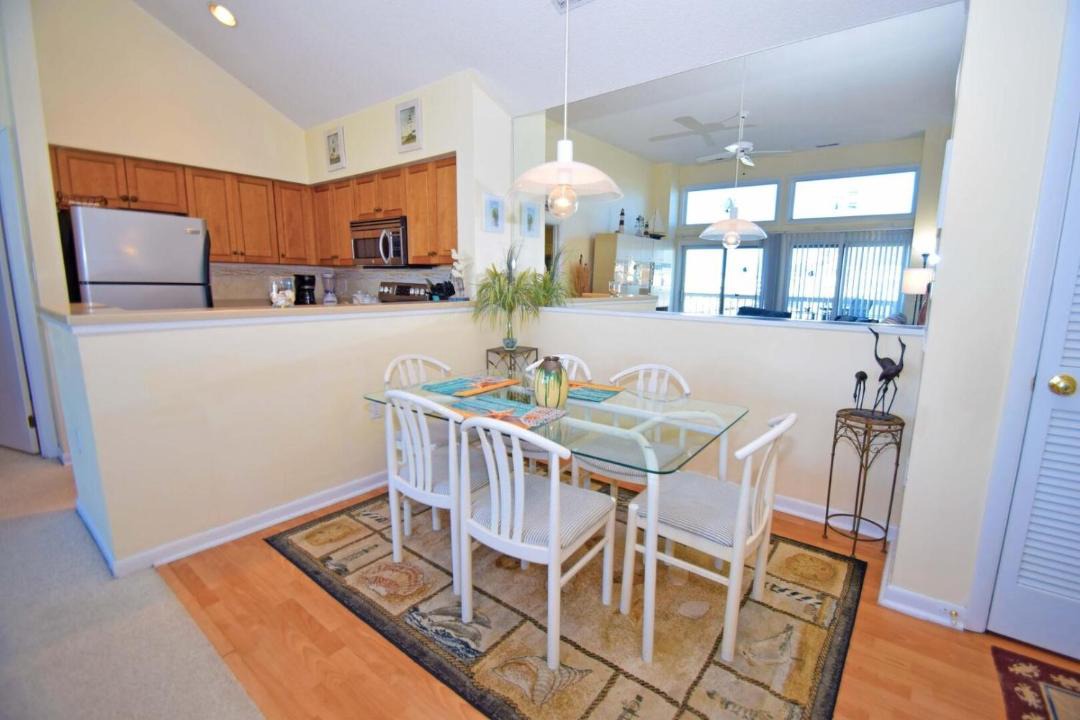 Photo of Kitchen in Heron Harbour Isle