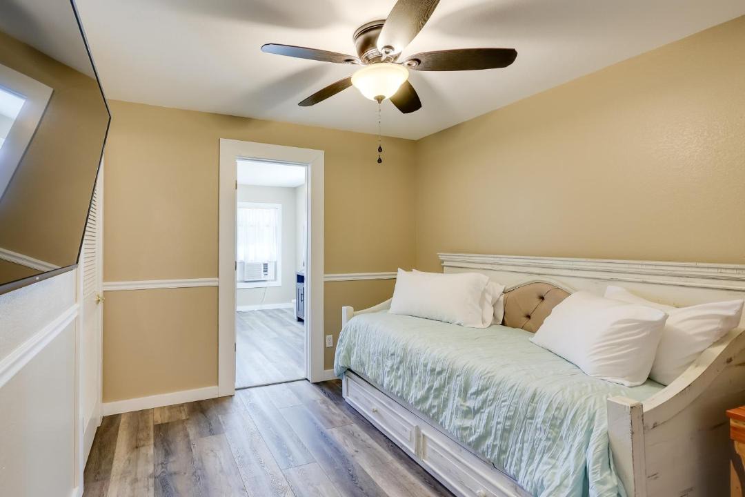 Photo of Bedroom in Mount Ida