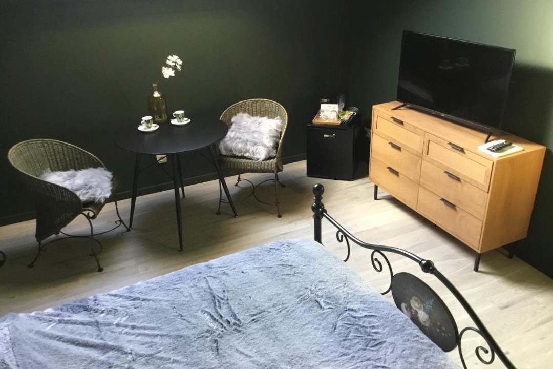 Photo of Others in Hon-Hergies