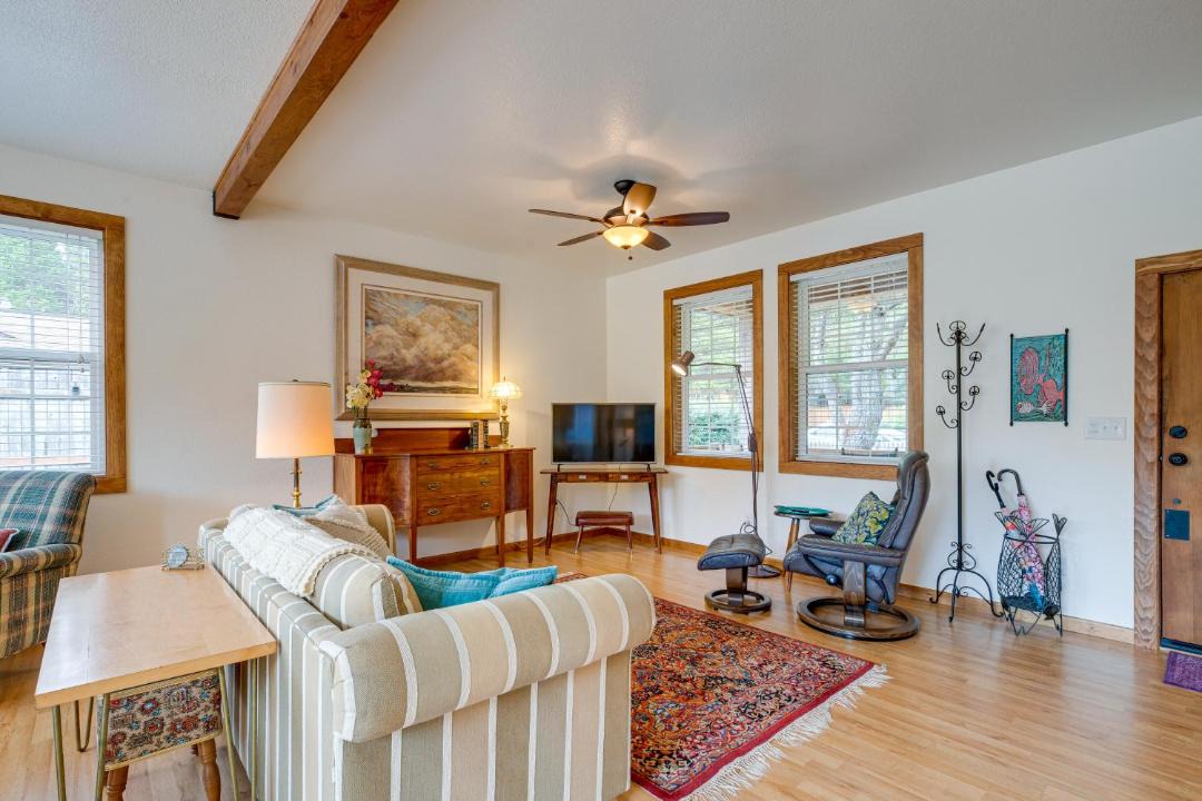 Photo of Livingroom in Ocean Park