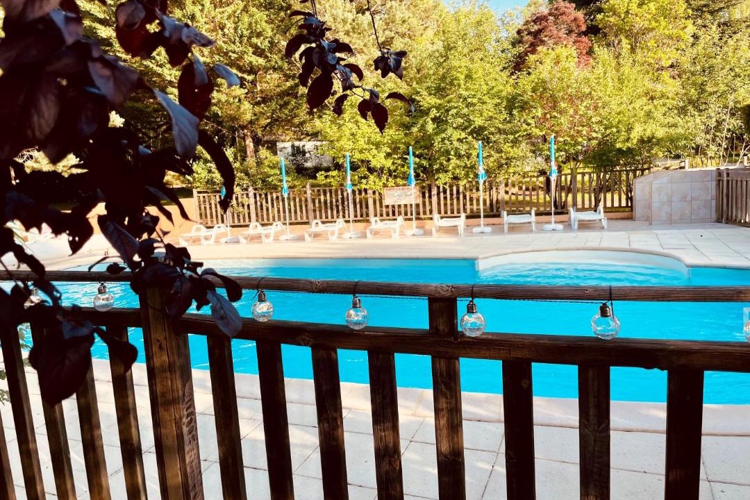 Photo of Others in Camon