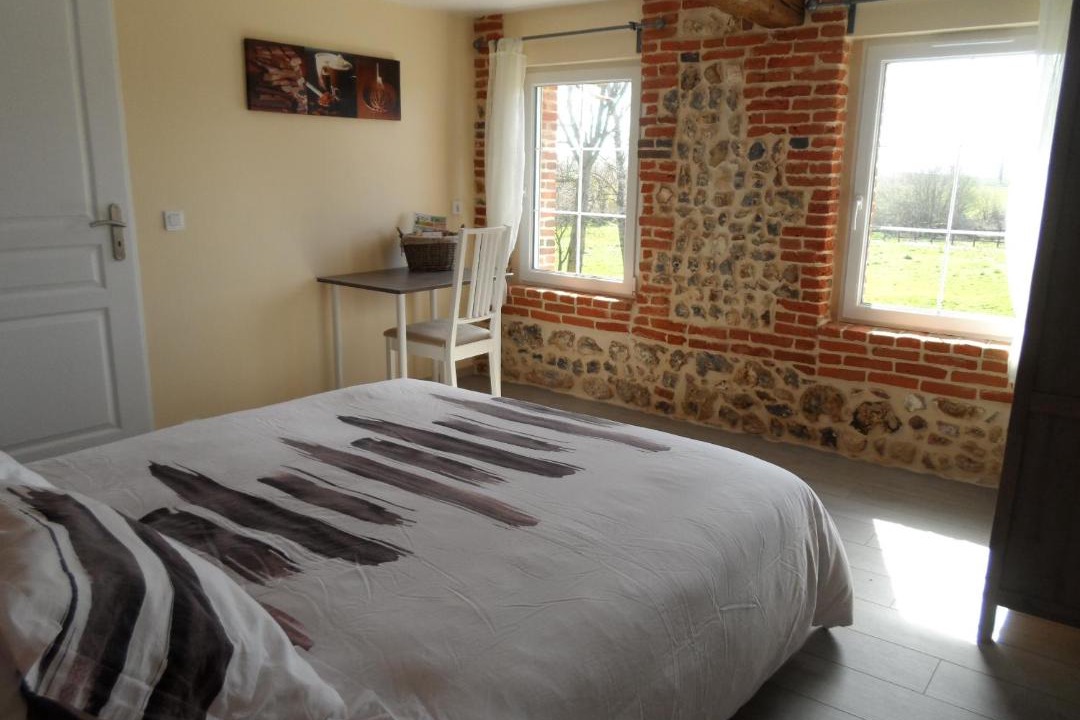 Photo of Others in Mentheville