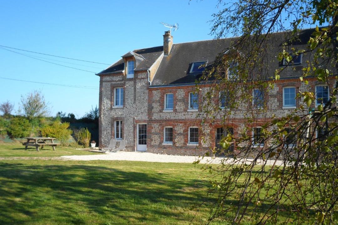 Photo of Others in Mentheville