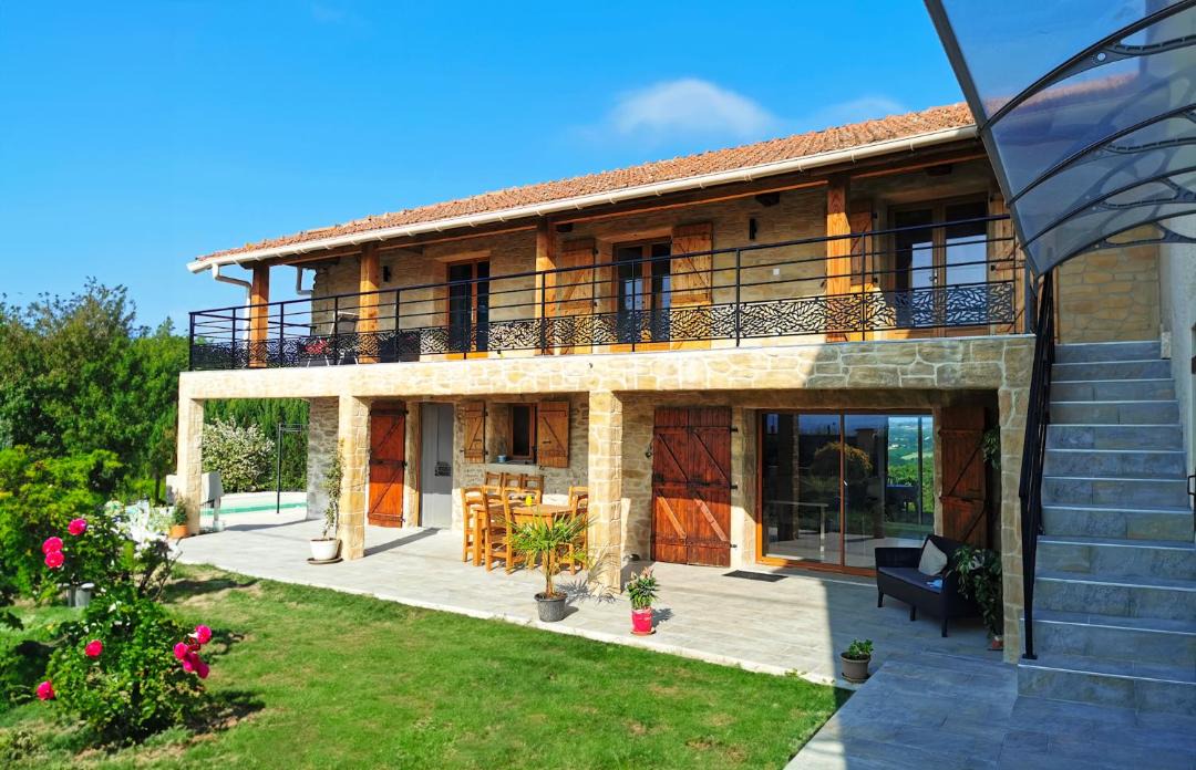 Photo of Others in Parnans