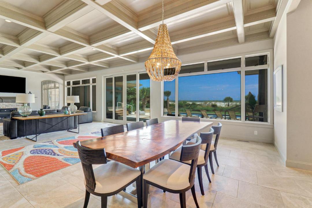 Photo of Patio Balcony in Beach Lagoon