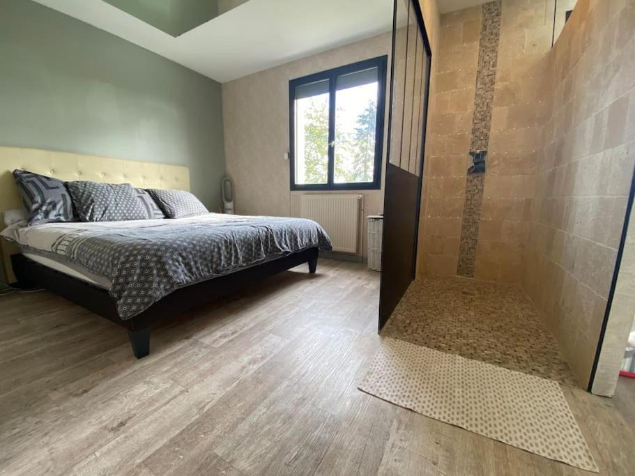 Photo of Bedroom in Cepoy