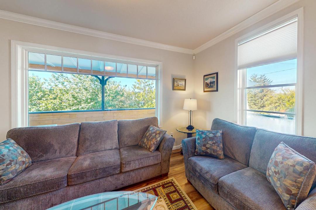 Photo of Livingroom in Gardiner