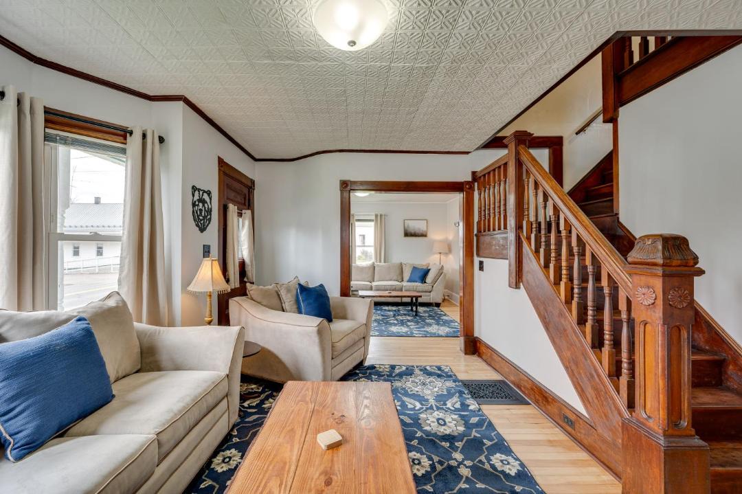 Photo of Others in Pittsburg