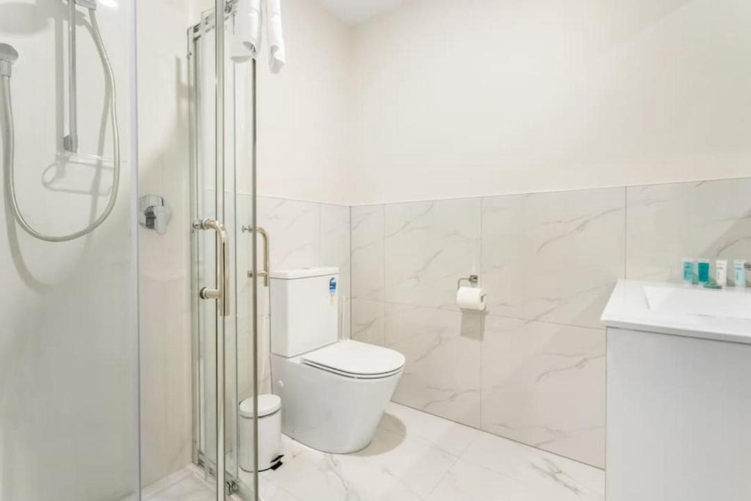 Photo of Bathroom in Otahuhu