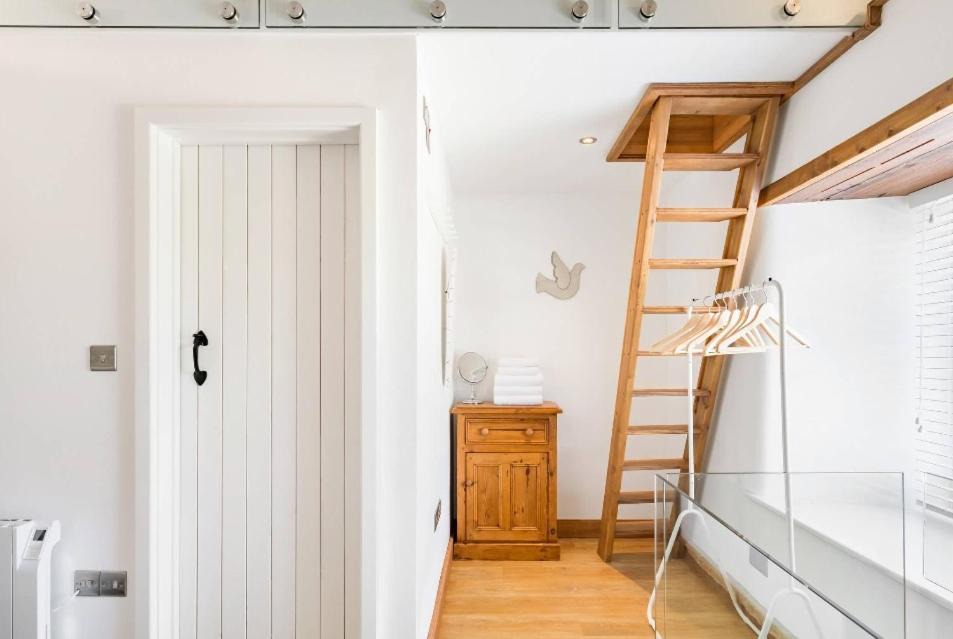 Photo of Others in Staple Hill