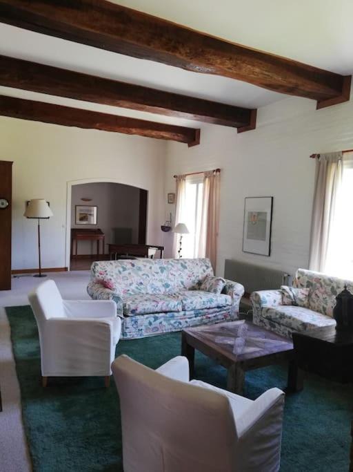 Photo of Livingroom in Le Mesnil-sur-Blangy