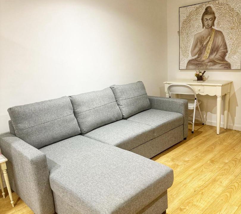 Photo of Livingroom in St. Margarets and North Twickenham