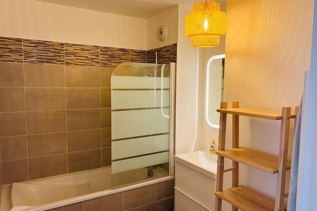 Photo of Bathroom in Bezannes