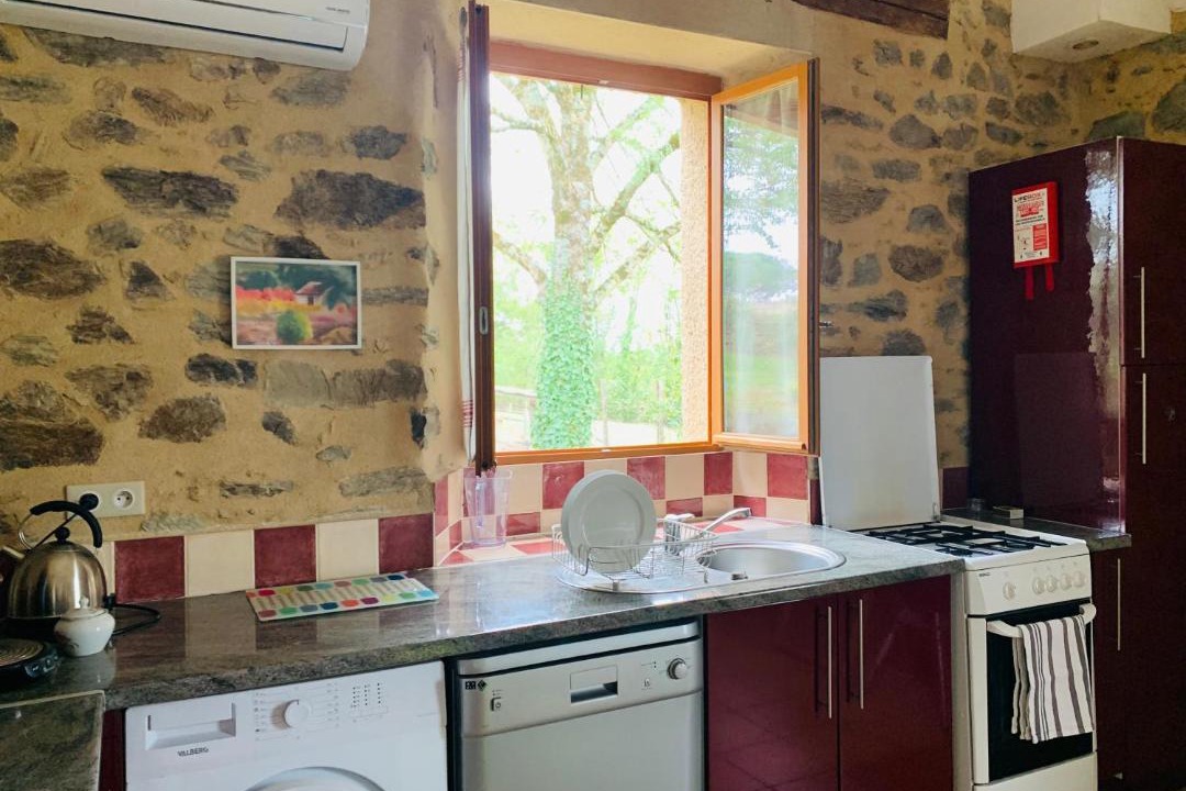 Photo of Kitchen in Mirandol-Bourgnounac