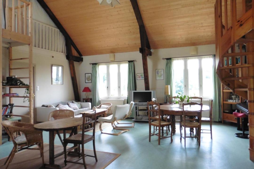 Photo of Livingroom in Chivres-Val