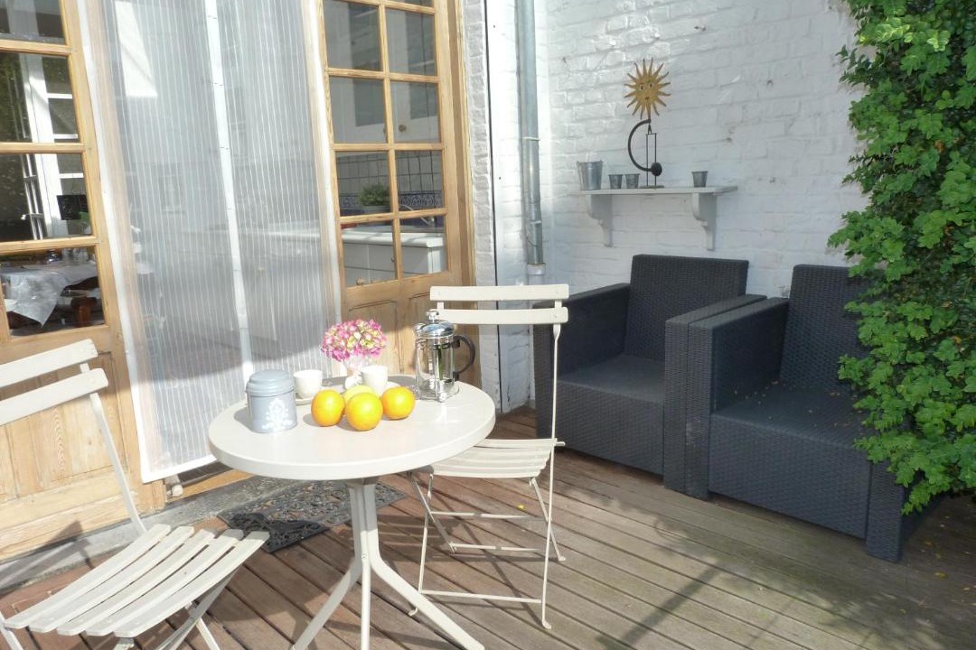 Photo of Others in Faubourg de Bethune