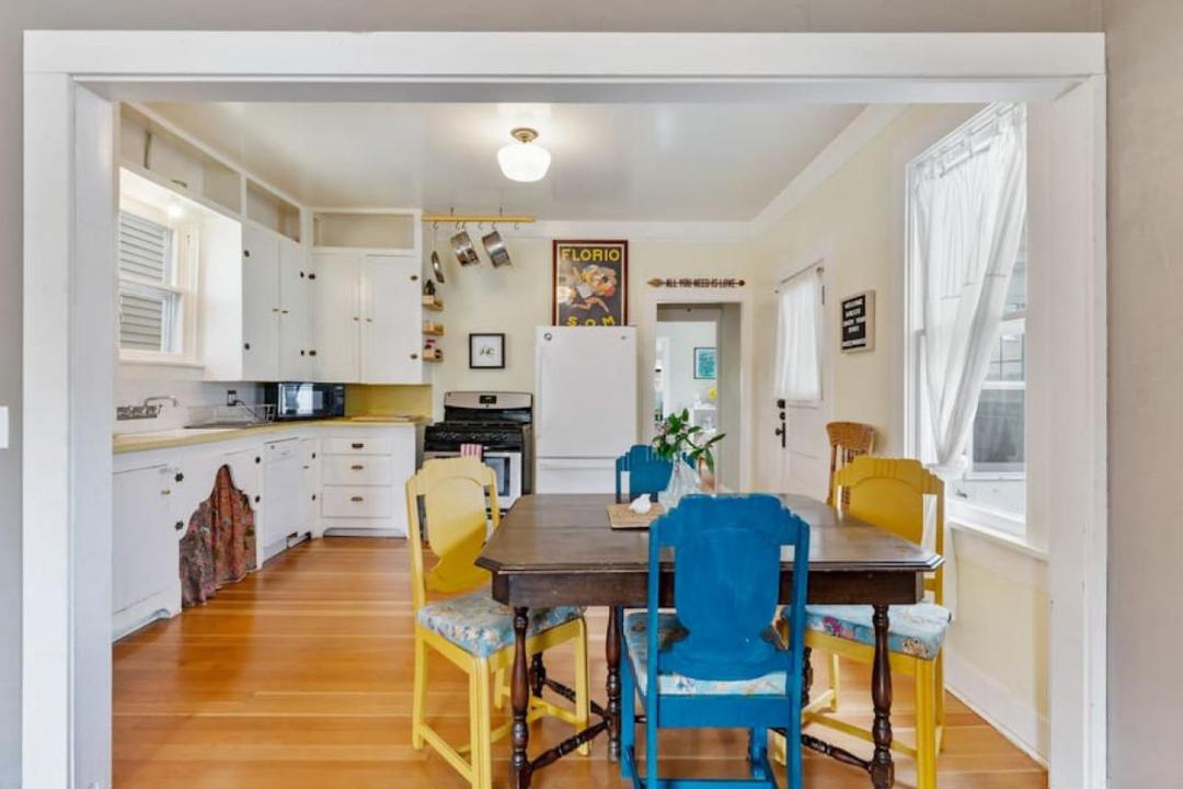 Photo of Livingroom in St. Johns