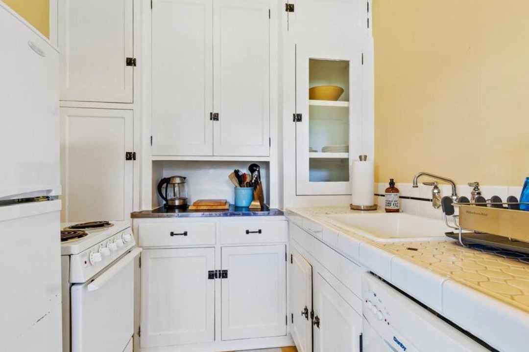 Photo of Kitchen in Alphabet Historic District