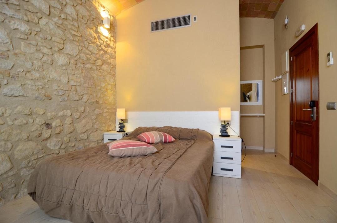 Photo of Bedroom in Pals