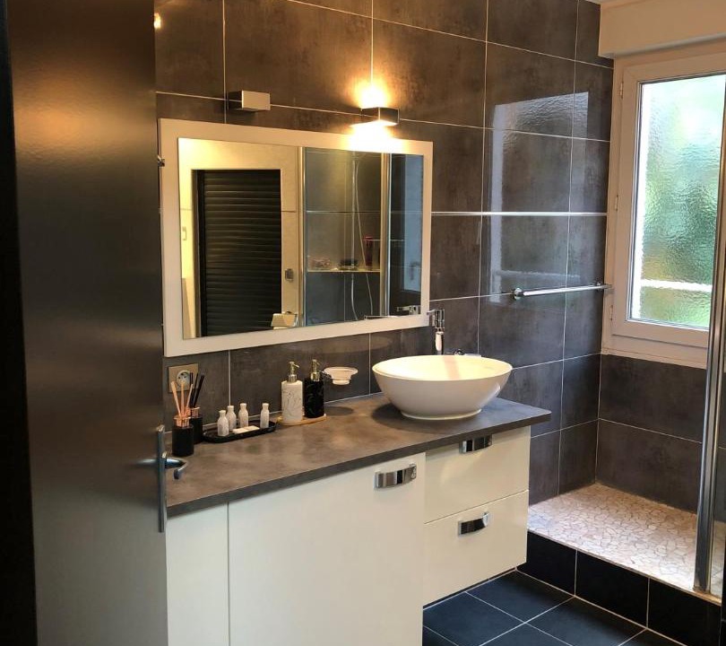 Photo of Others in Cote Ouest Ormeaux