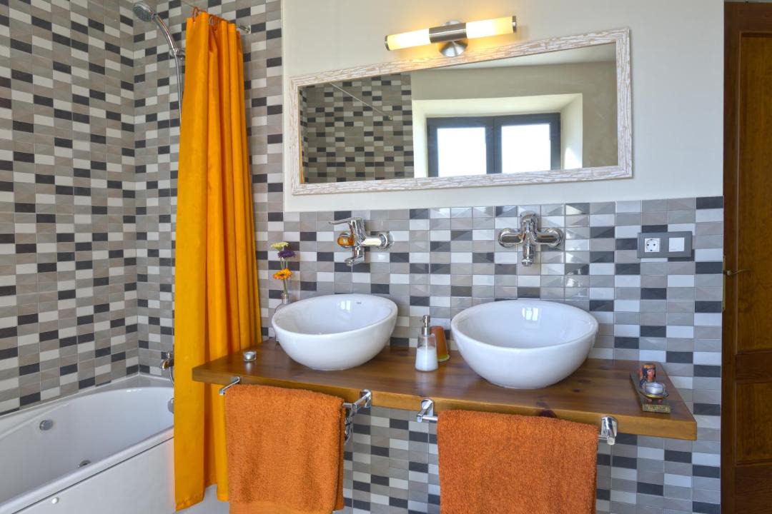 Photo of Bathroom in Sos del Rey Catolico